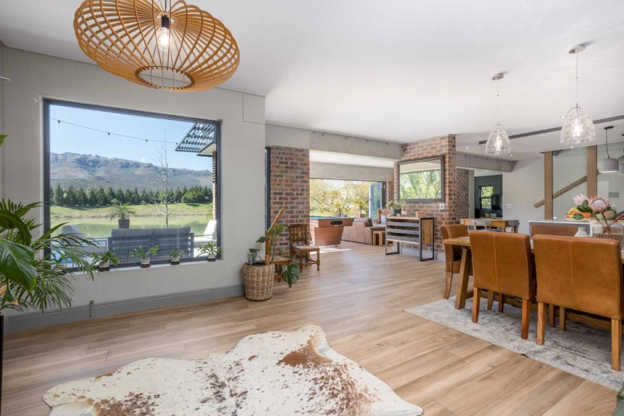 4 Bedroom Property for Sale in Val De Vie Estate Western Cape